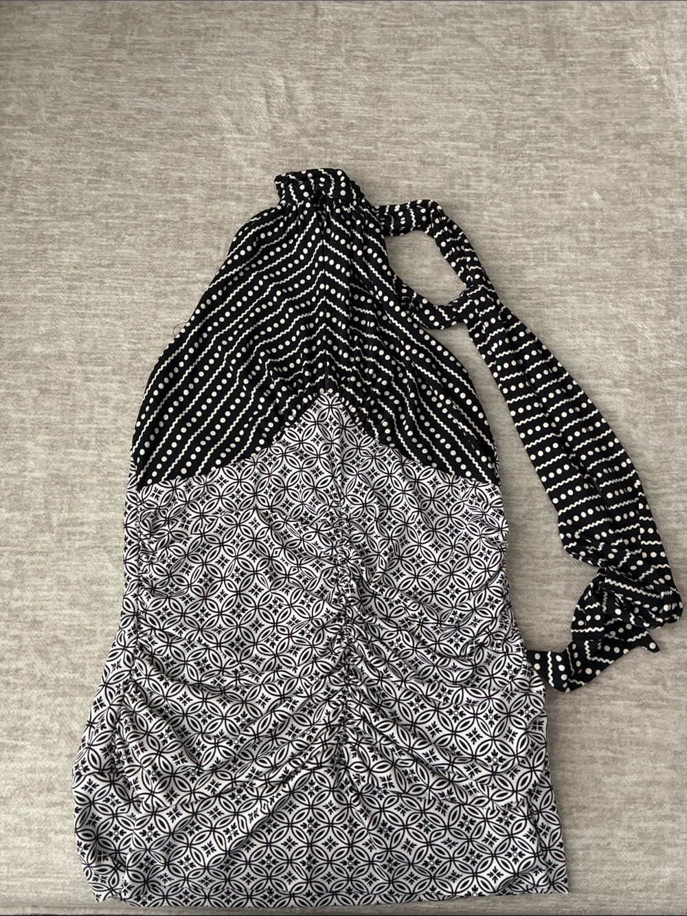 Bisou Bisou Black and White Geometric Print Top